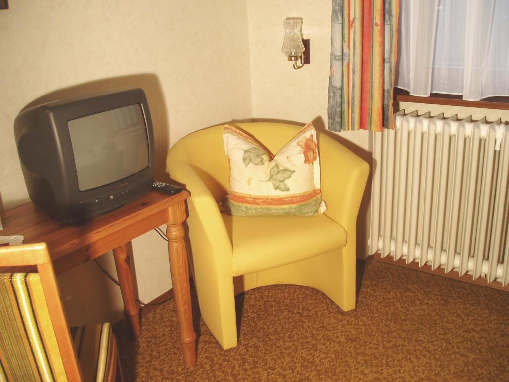 Schwarzwaldhotel / Волфах Стая снимка